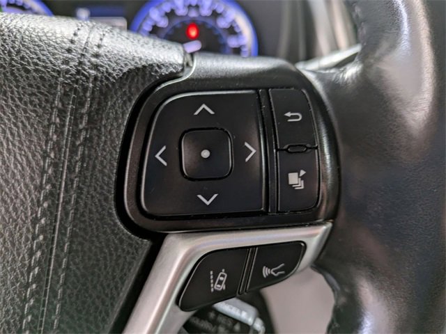 Used 2019 Toyota Highlander Limited image 20