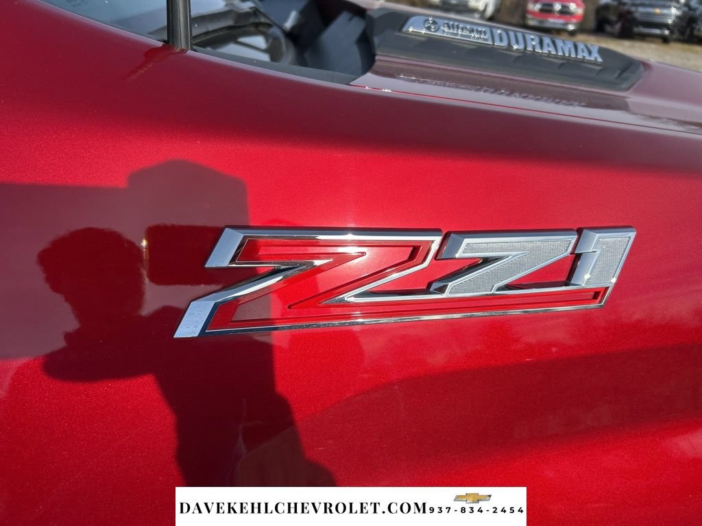 Used 2025 Chevrolet Silverado 2500 LTZ w/ LTZ Plus Package AWD/4WD image 36