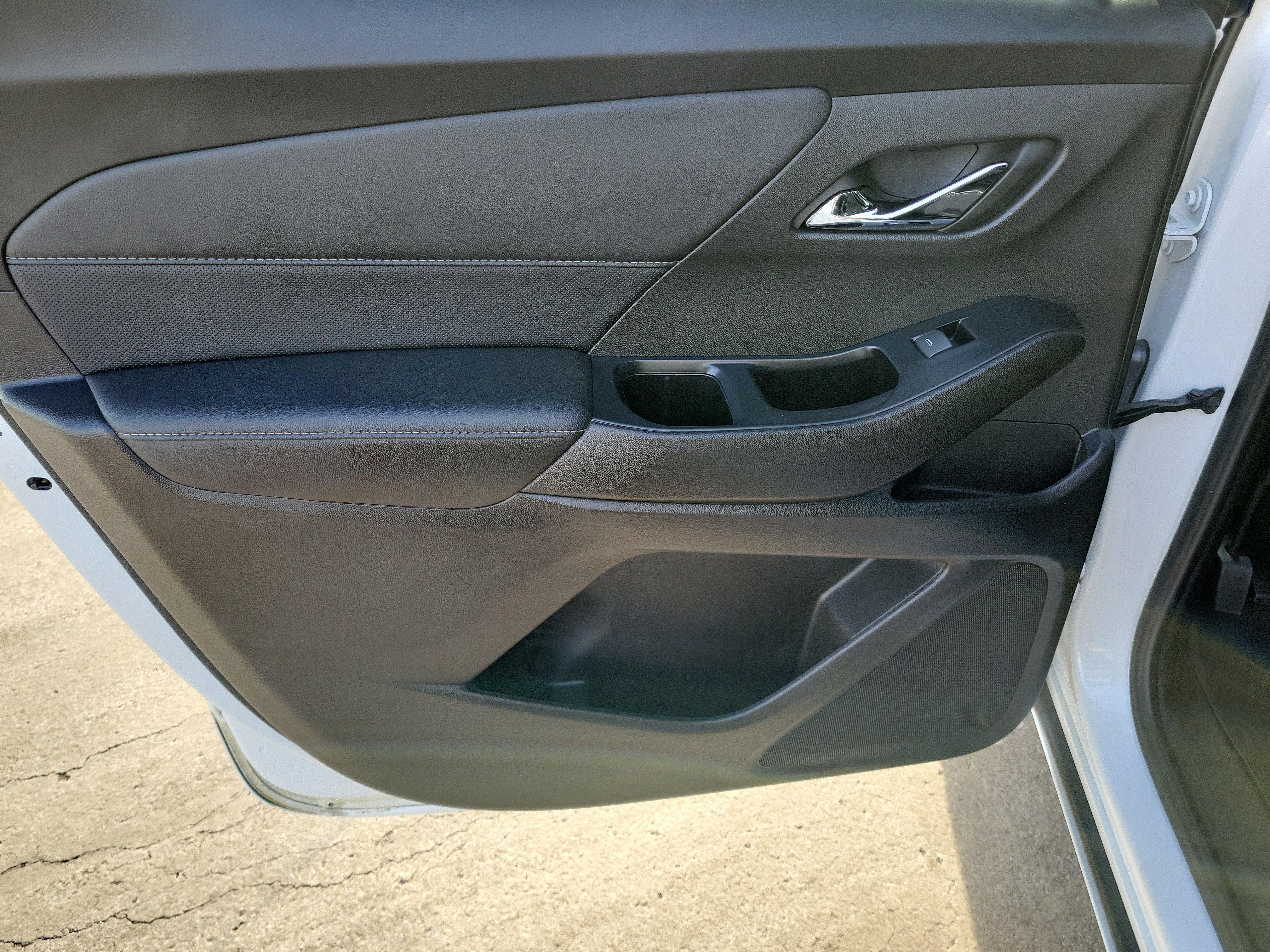 Used 2022 Chevrolet Traverse Premier w/ LPO, Floor Liner Package image 14