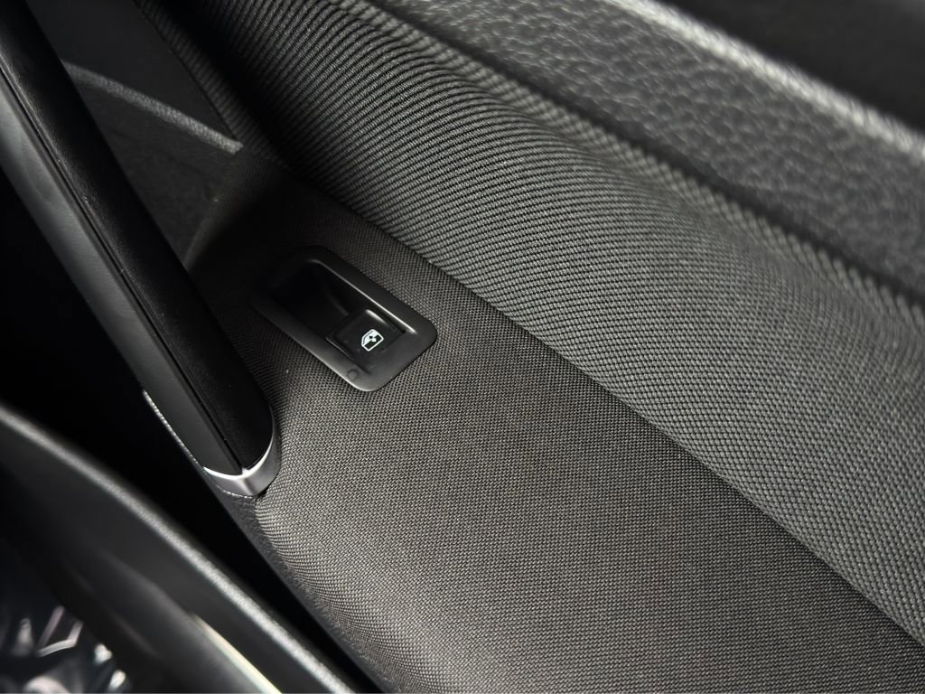 Used 2020 Volkswagen GTI S image 15