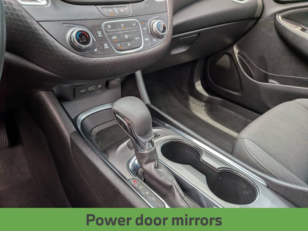 Used 2025 Chevrolet Malibu LT FWD image 23