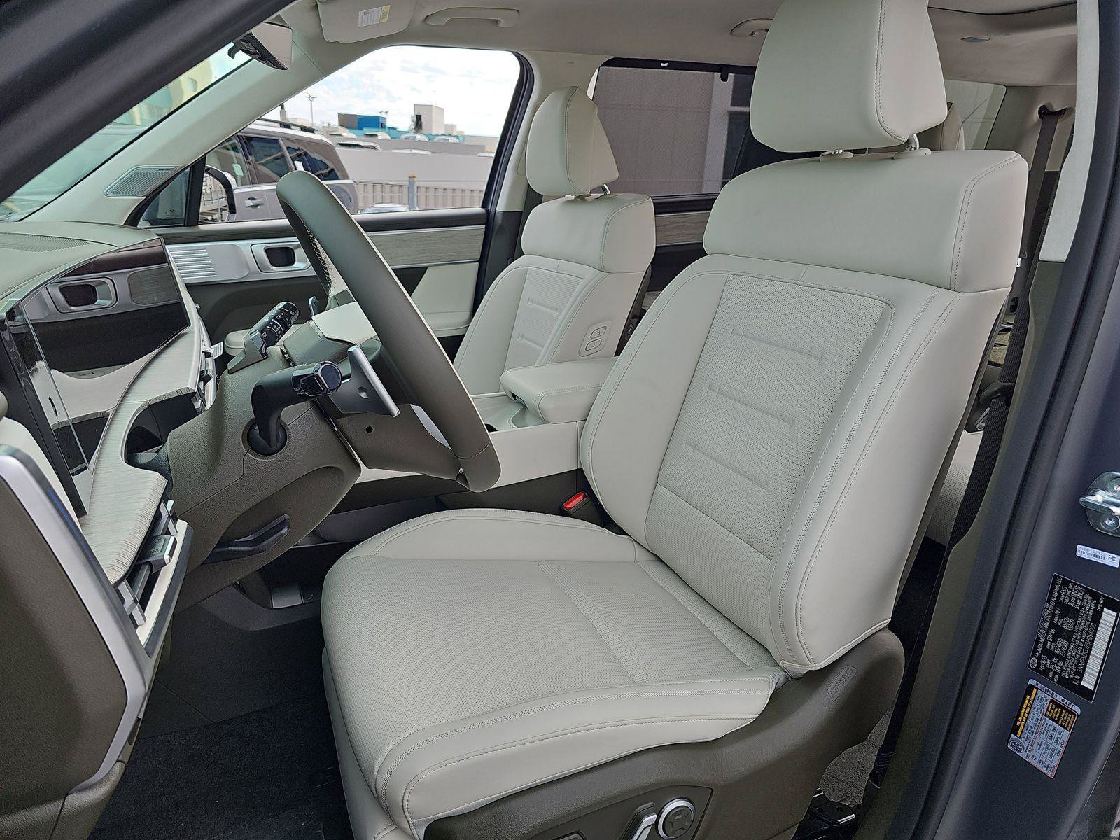 New 2025 Hyundai Santa Fe Calligraphy AWD/4WD image 17