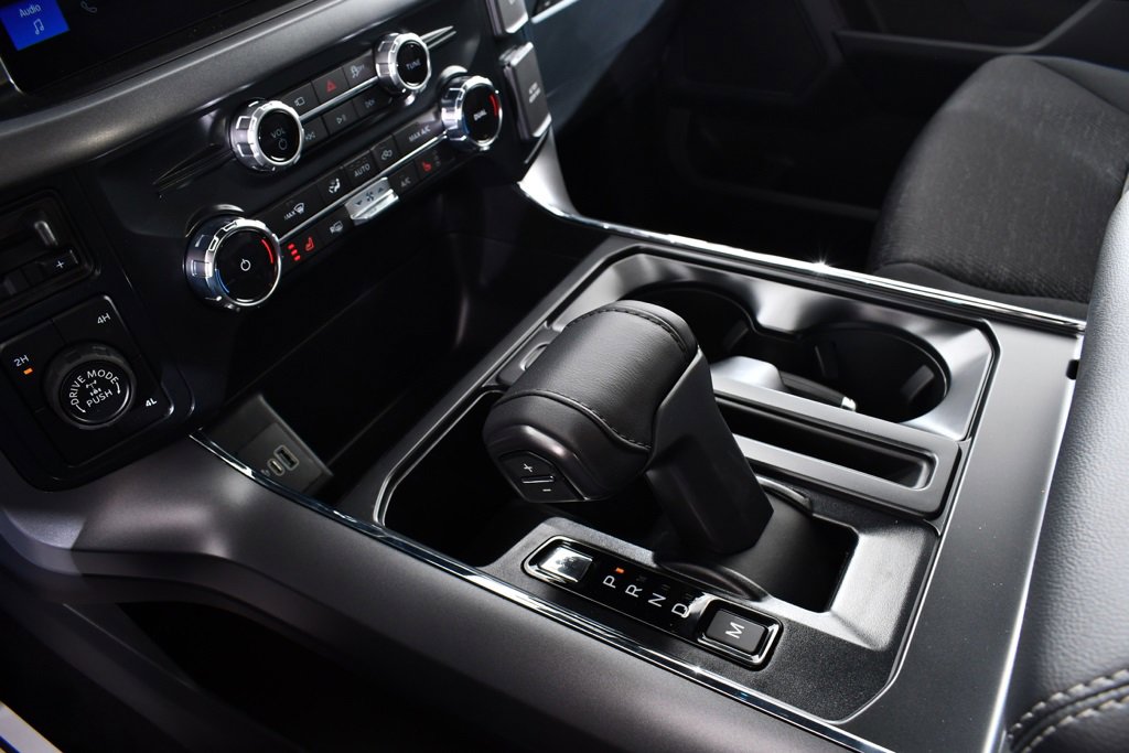 New 2025 Ford F150 XLT w/ Equipment Group 302A MID image 32