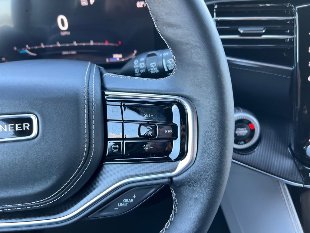 New 2026 Jeep Grand Wagoneer Summit image 11