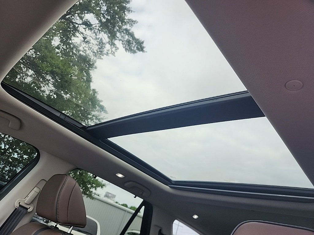 Used 2023 Honda Pilot Elite image 24