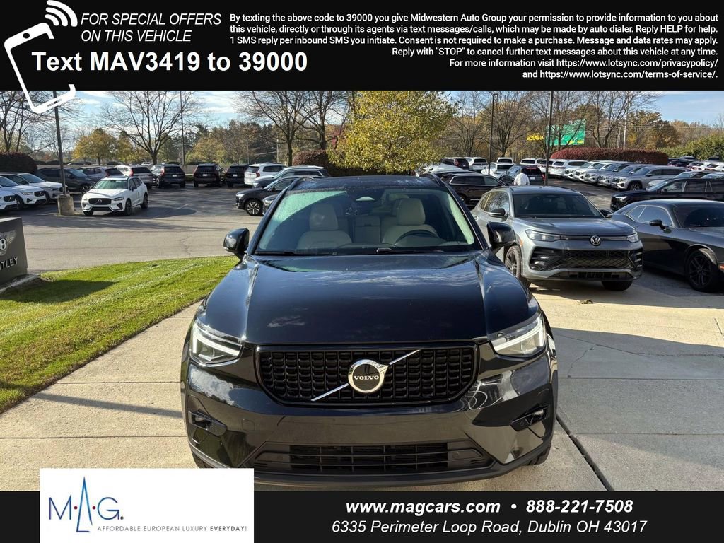 Used 2023 Volvo XC40 B5 Plus w/ Protection Package Premier image 2