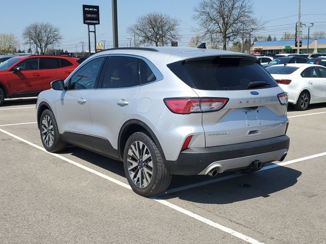 Used 2020 Ford Escape Titanium AWD/4WD image 4
