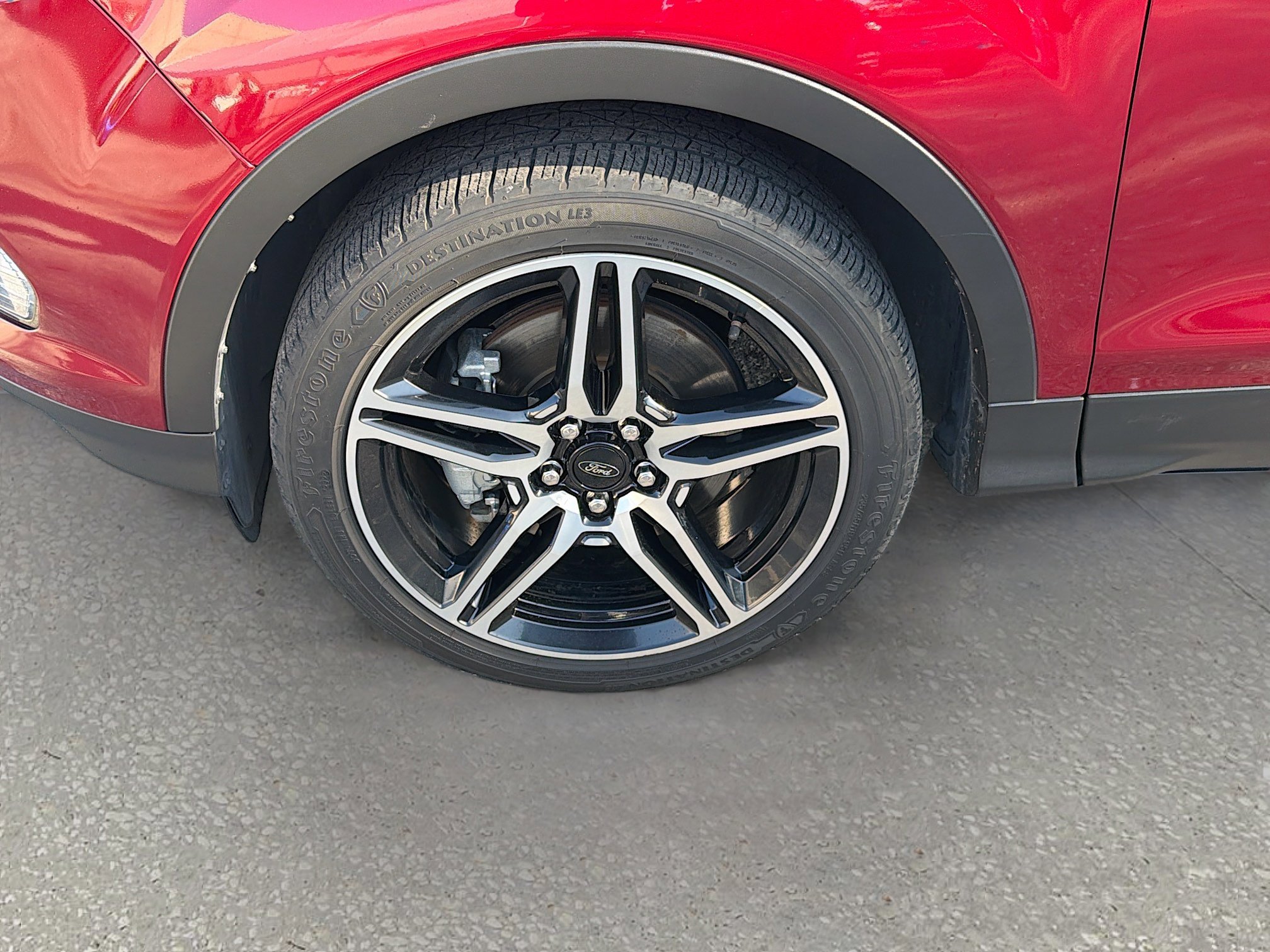 Used 2019 Ford Escape SEL image 40