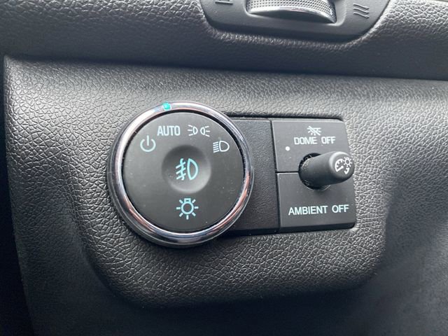 Used 2017 Chevrolet Traverse LT image 23