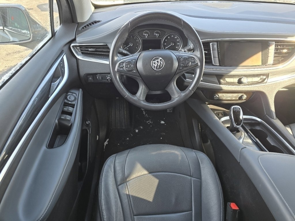 Used 2019 Buick Enclave Essence image 21