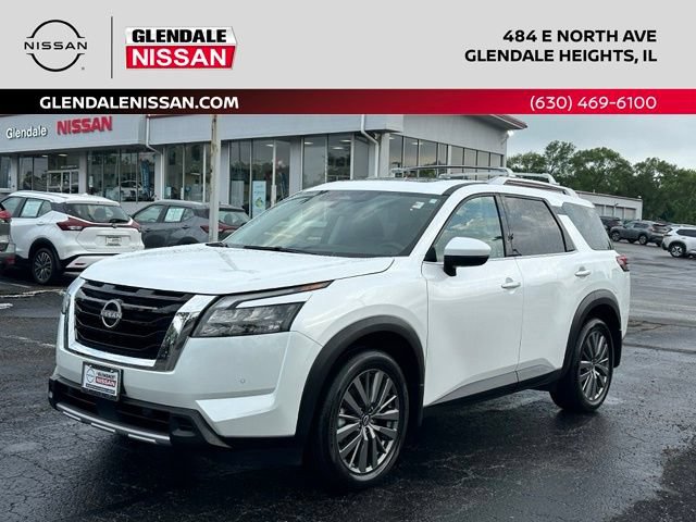 Used 2025 Nissan Pathfinder SL w/ SL Premium Package AWD/4WD image 1