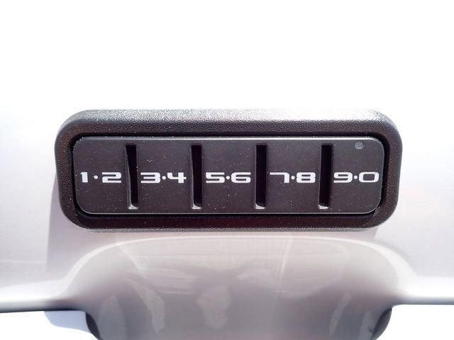 Used 2025 Ford Ranger Lariat w/ FX4 Off-Road Package AWD/4WD image 16