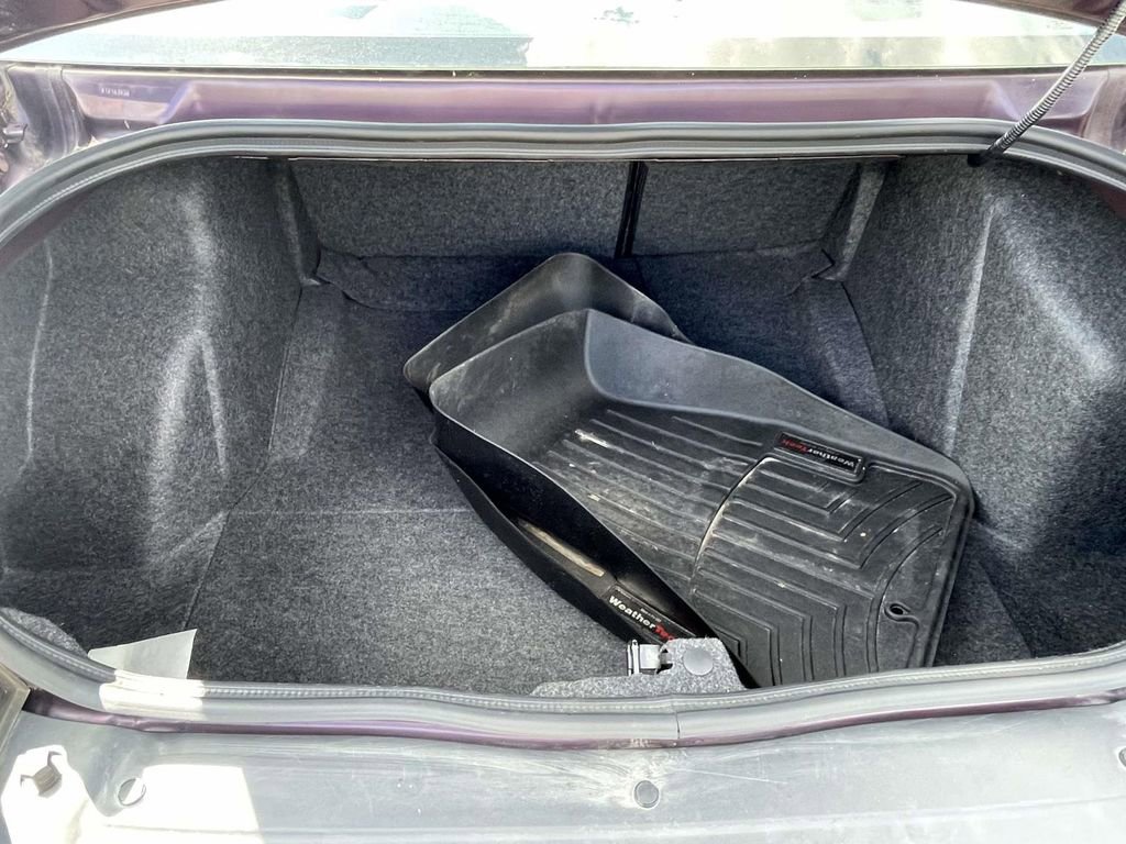 Used 2022 Dodge Challenger GT w/ Blacktop Package image 9