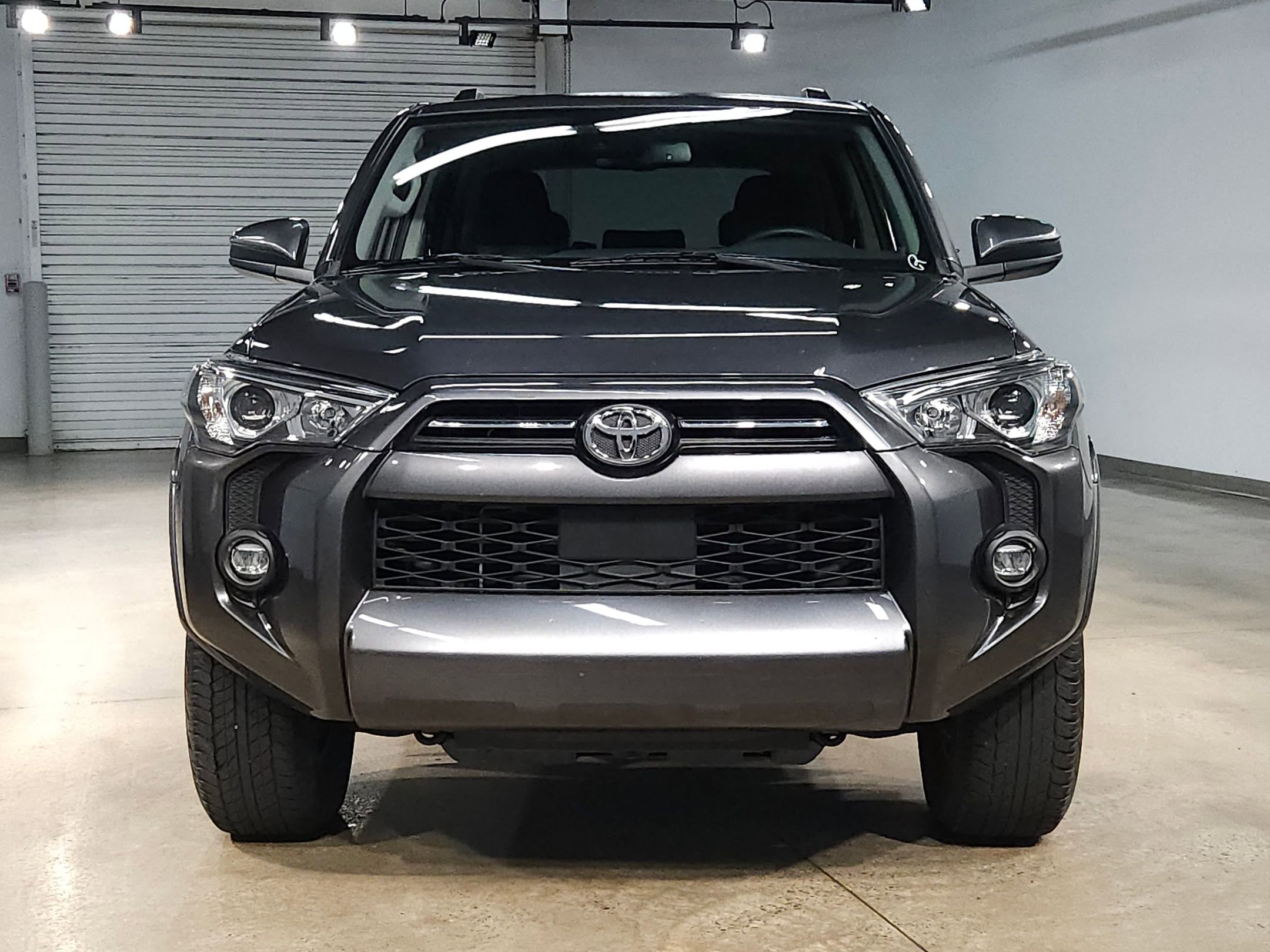 Used 2022 Toyota 4Runner SR5 RWD image 2