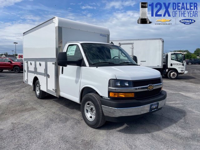 New 2025 Chevrolet Express 3500 w/ Power Convenience Package