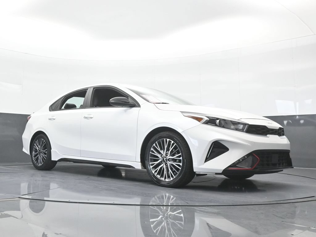 Used 2022 Kia Forte GT-Line w/ GT-Line Technology Package FWD image 57