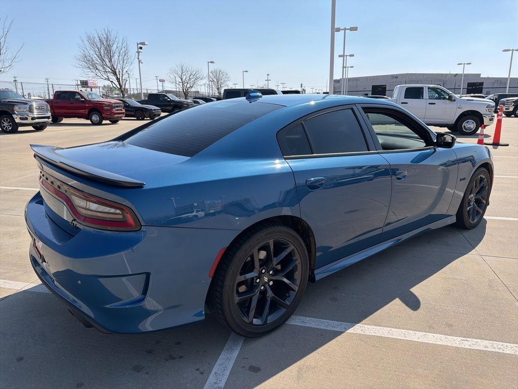 Used 2023 Dodge Charger R/T w/ Blacktop Package image 6
