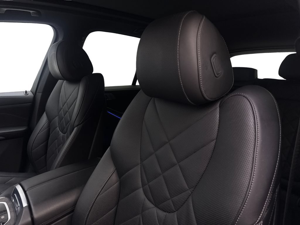 Used 2024 BMW X5 sDrive40i w/ Premium Package RWD image 28
