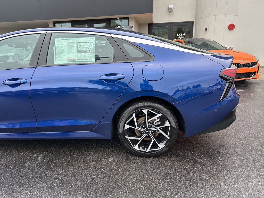 New 2026 Kia K5 EX image 10