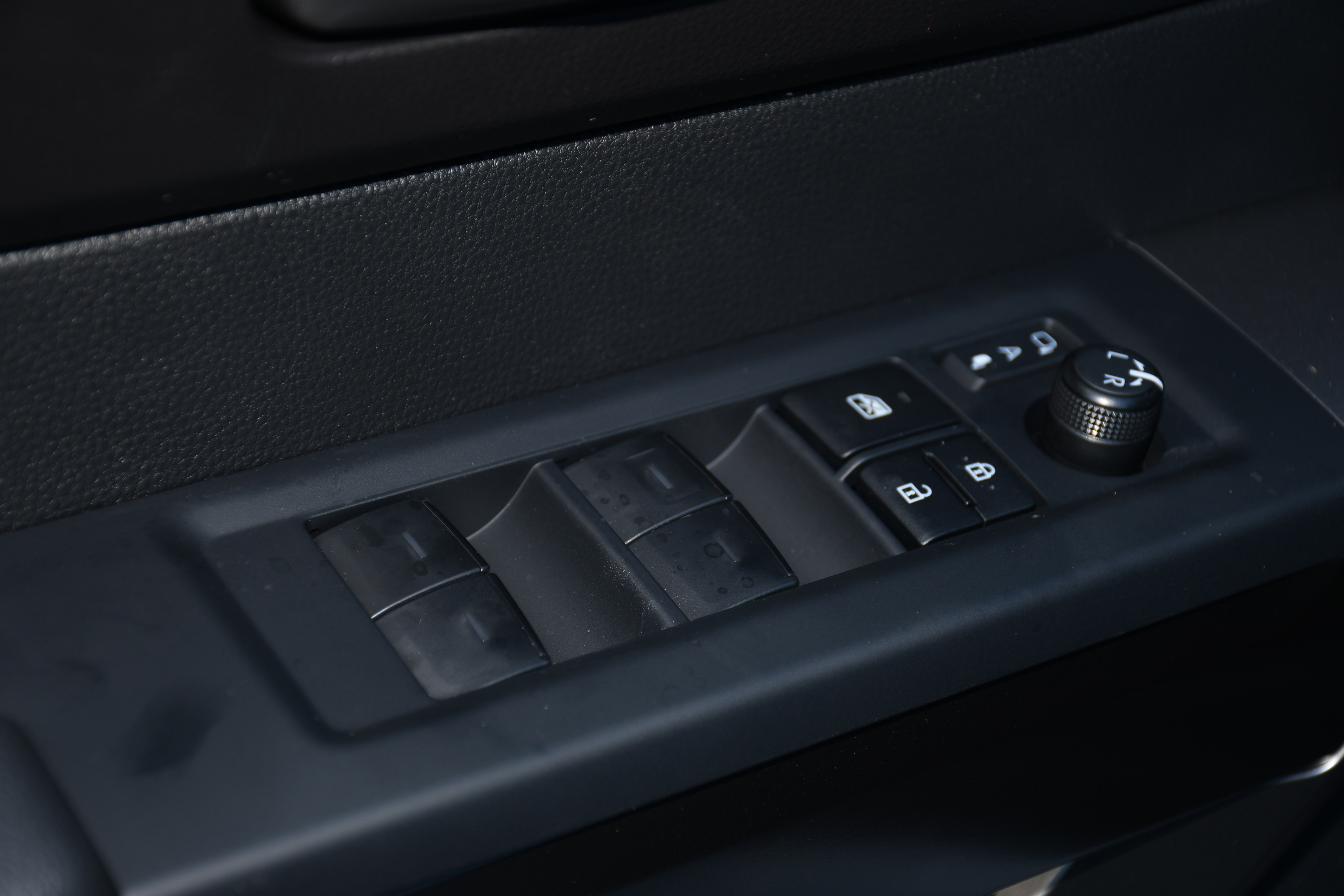 New 2026 Toyota Sequoia SR5 image 6