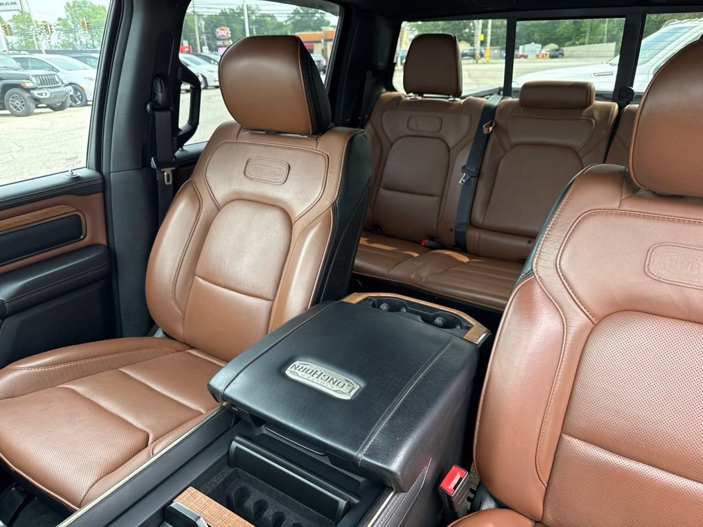 Used 2022 RAM 1500 Limited w/ Body Color Bumper Group AWD/4WD image 38