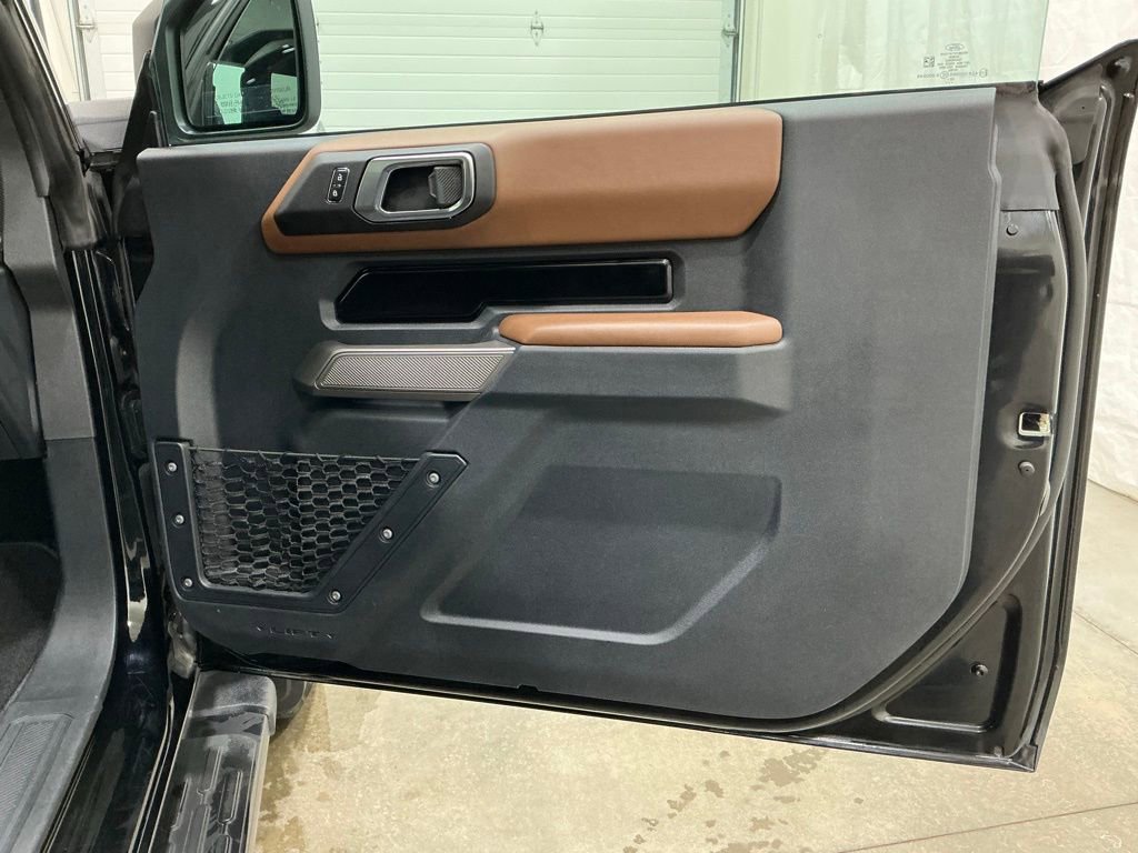 Used 2023 Ford Bronco Outer Banks image 32