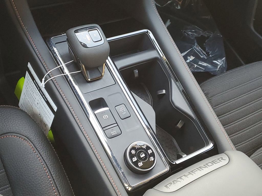 New 2025 Nissan Pathfinder Rock Creek image 24