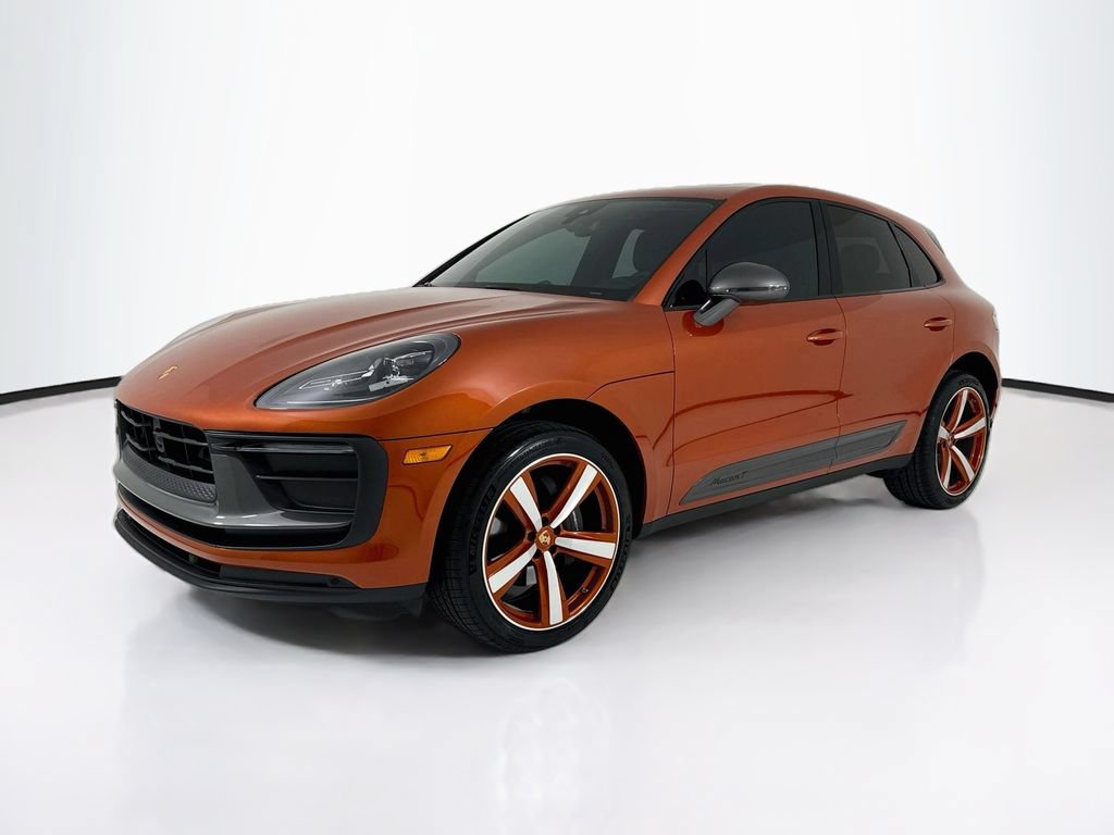 Certified 2023 Porsche Macan Turbo AWD/4WD image 1