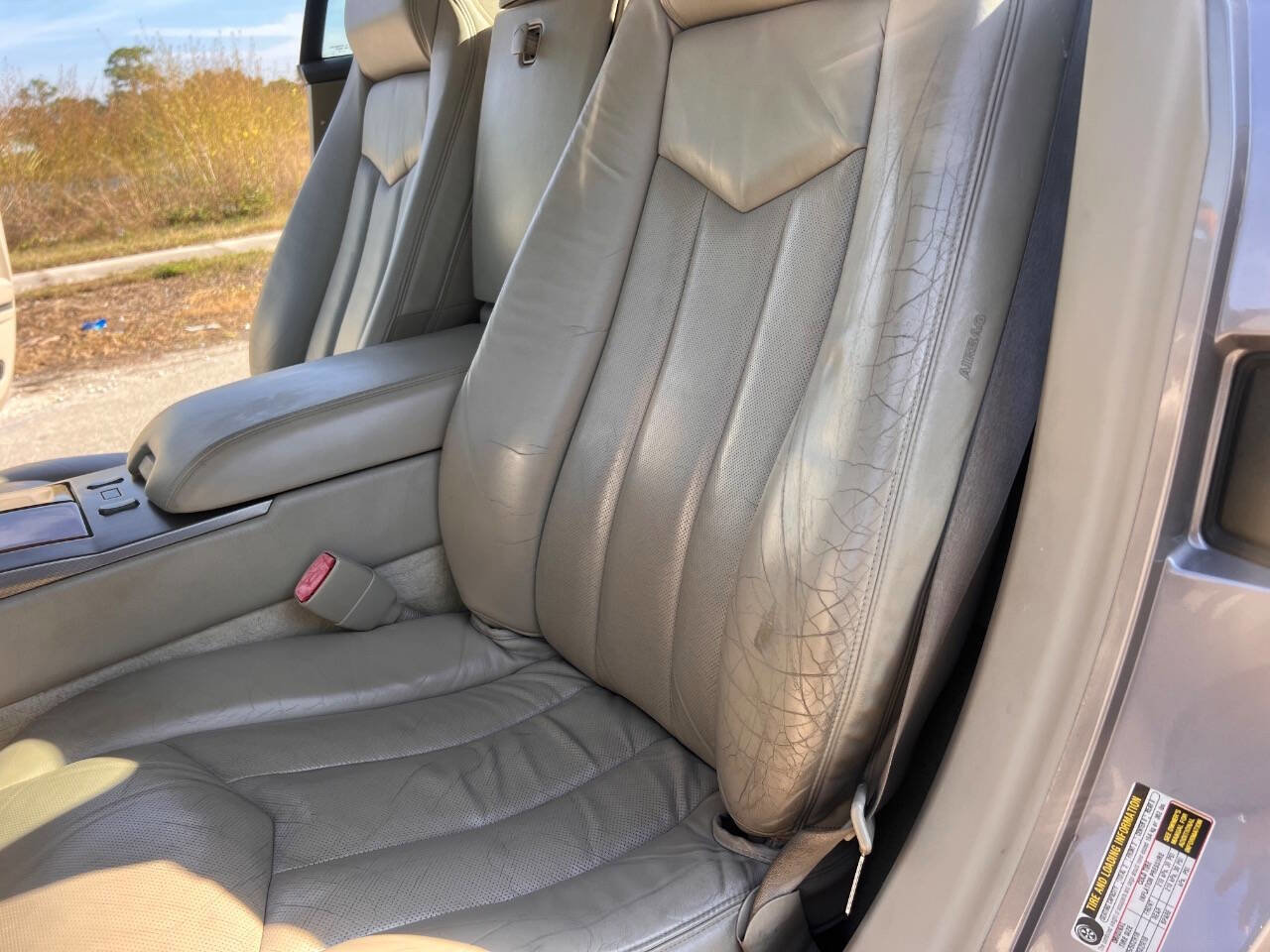 Used 2005 Cadillac XLR image 18