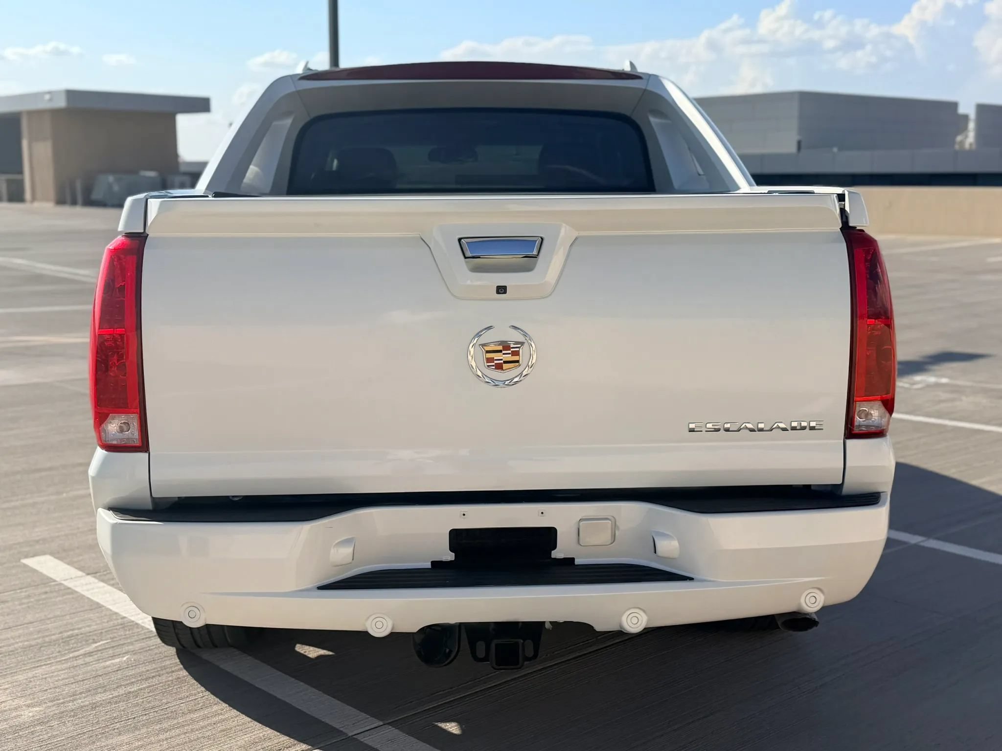 Used 2013 Cadillac Escalade EXT Premium AWD/4WD image 9