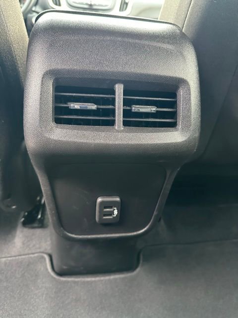 Used 2024 Chevrolet Equinox LT image 19