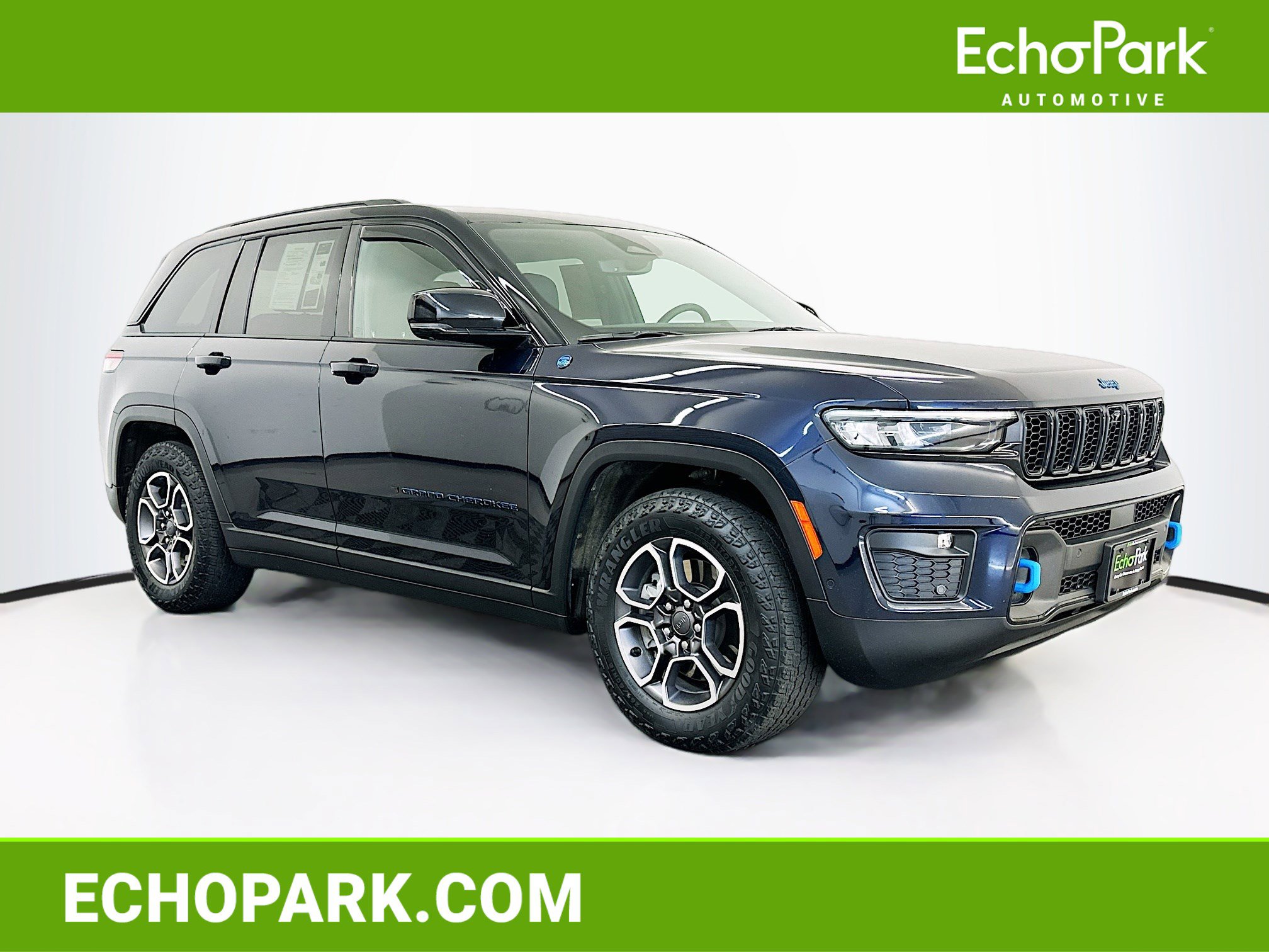 Used 2022 Jeep Grand Cherokee Trailhawk w/ Advanced Protech Group II