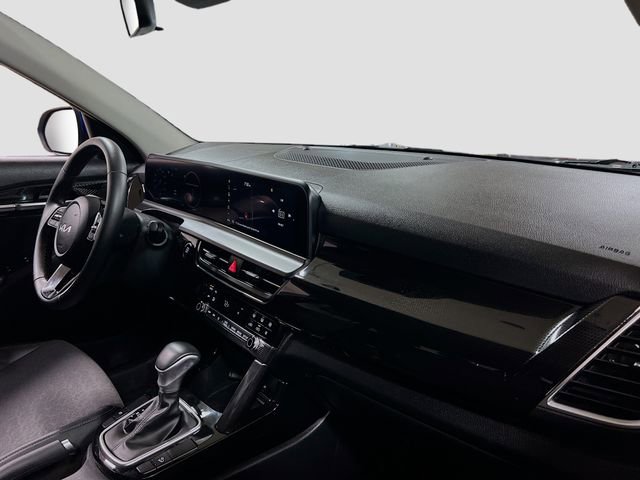 Certified 2024 Kia Seltos S image 29