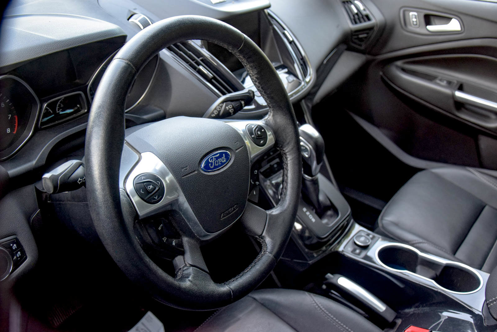 Used 2014 Ford Escape Titanium AWD/4WD image 21