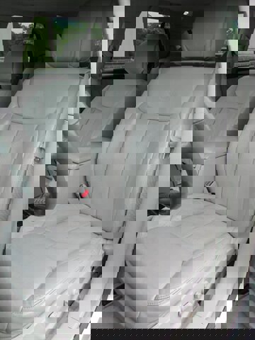 Used 2010 Cadillac DTS Luxury FWD image 14