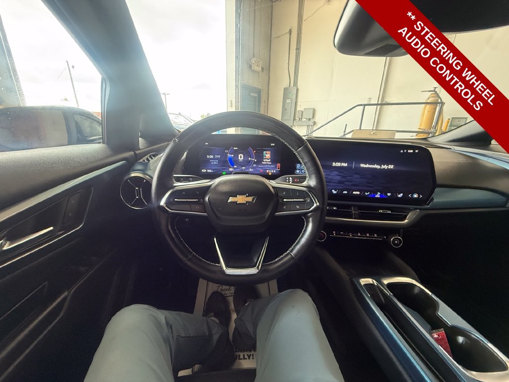 Used 2024 Chevrolet Equinox EV LT w/ Active Safety Package 3 FWD image 16