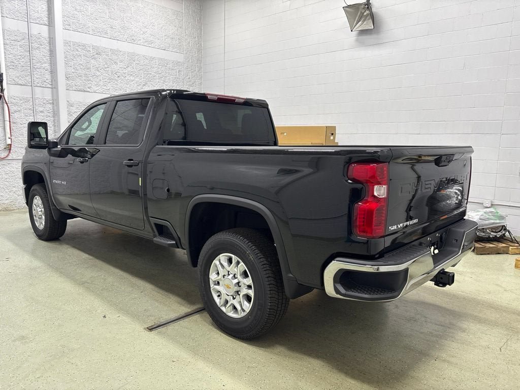 New 2026 Chevrolet Silverado 2500 LT AWD/4WD image 7