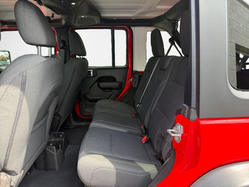 Used 2024 Jeep Wrangler Unlimited Sport AWD/4WD image 24