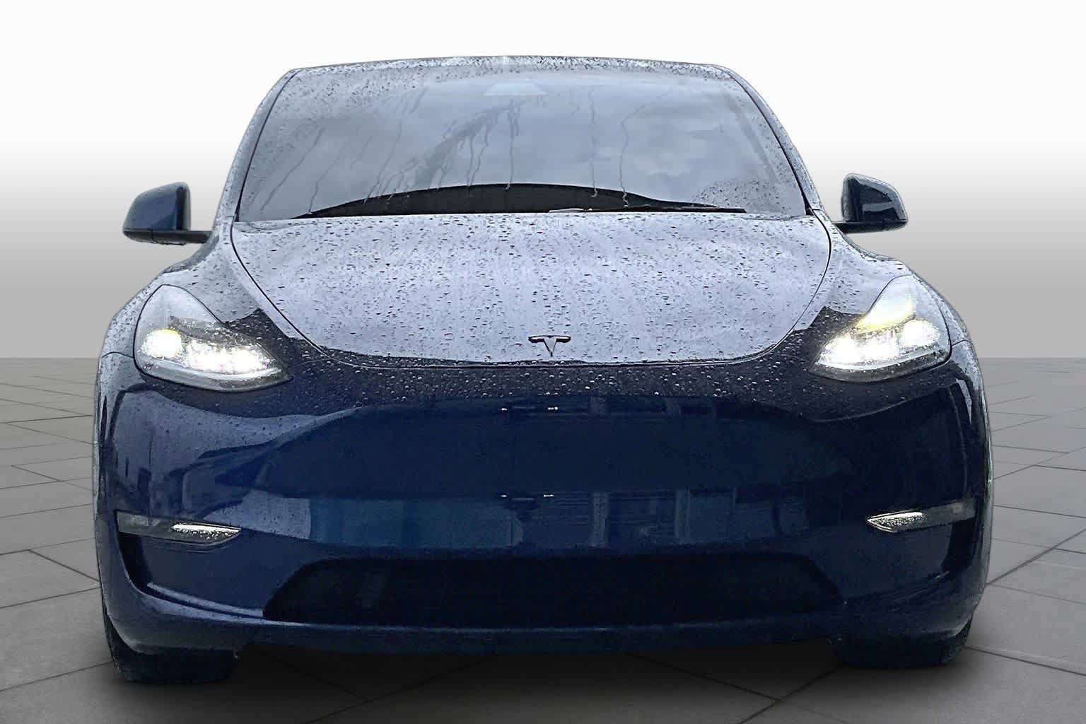 Used 2021 Tesla Model Y Performance AWD/4WD image 3