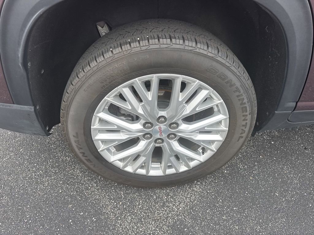 Used 2024 GMC Acadia Elevation image 17