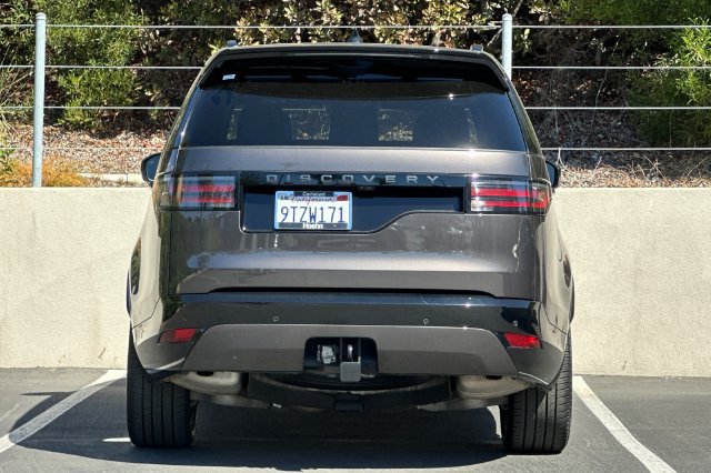Certified 2025 Land Rover Discovery Dynamic SE AWD/4WD image 4