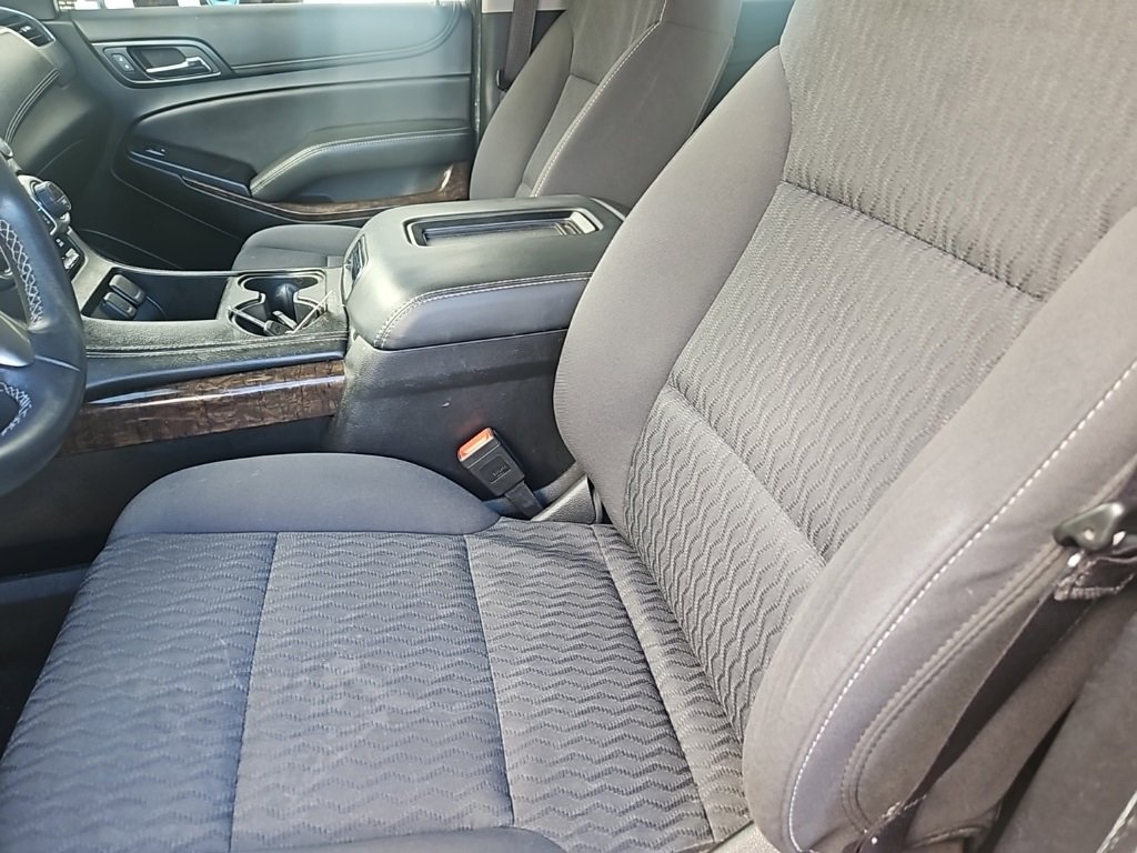 Used 2020 Chevrolet Suburban LS w/ Enhanced Driver Alert Package image 5