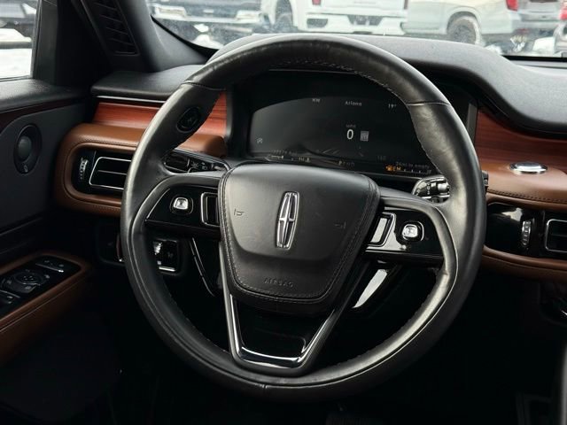 Used 2023 Lincoln Aviator Reserve w/ Jet Package image 10