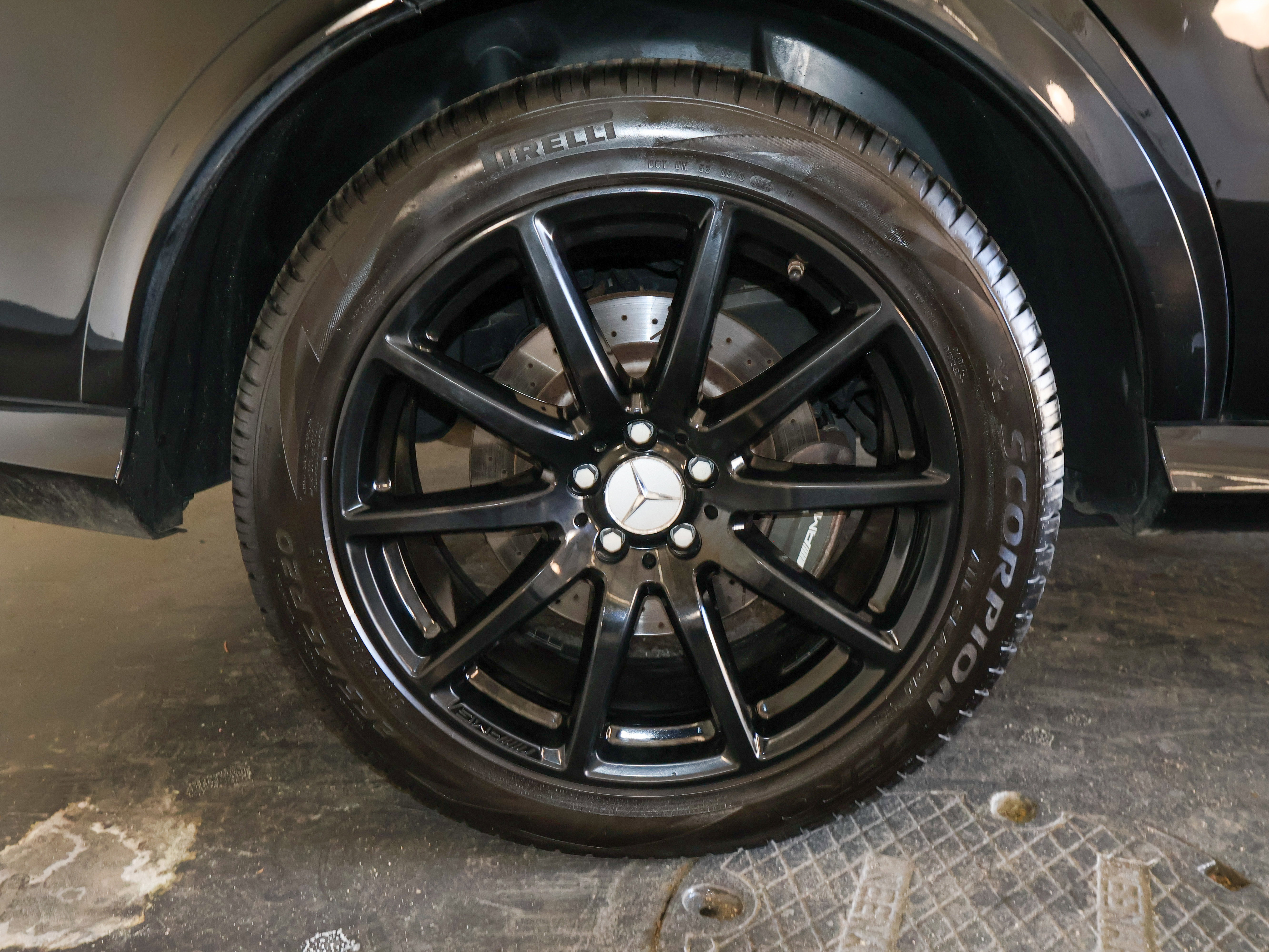 Used 2017 Mercedes-Benz GLE 63 AMG 4MATIC image 46
