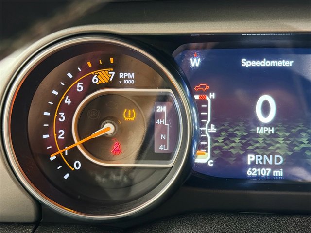 Used 2021 Jeep Wrangler Unlimited Sahara w/ Uconnect 4C Nav & Sound Group image 13