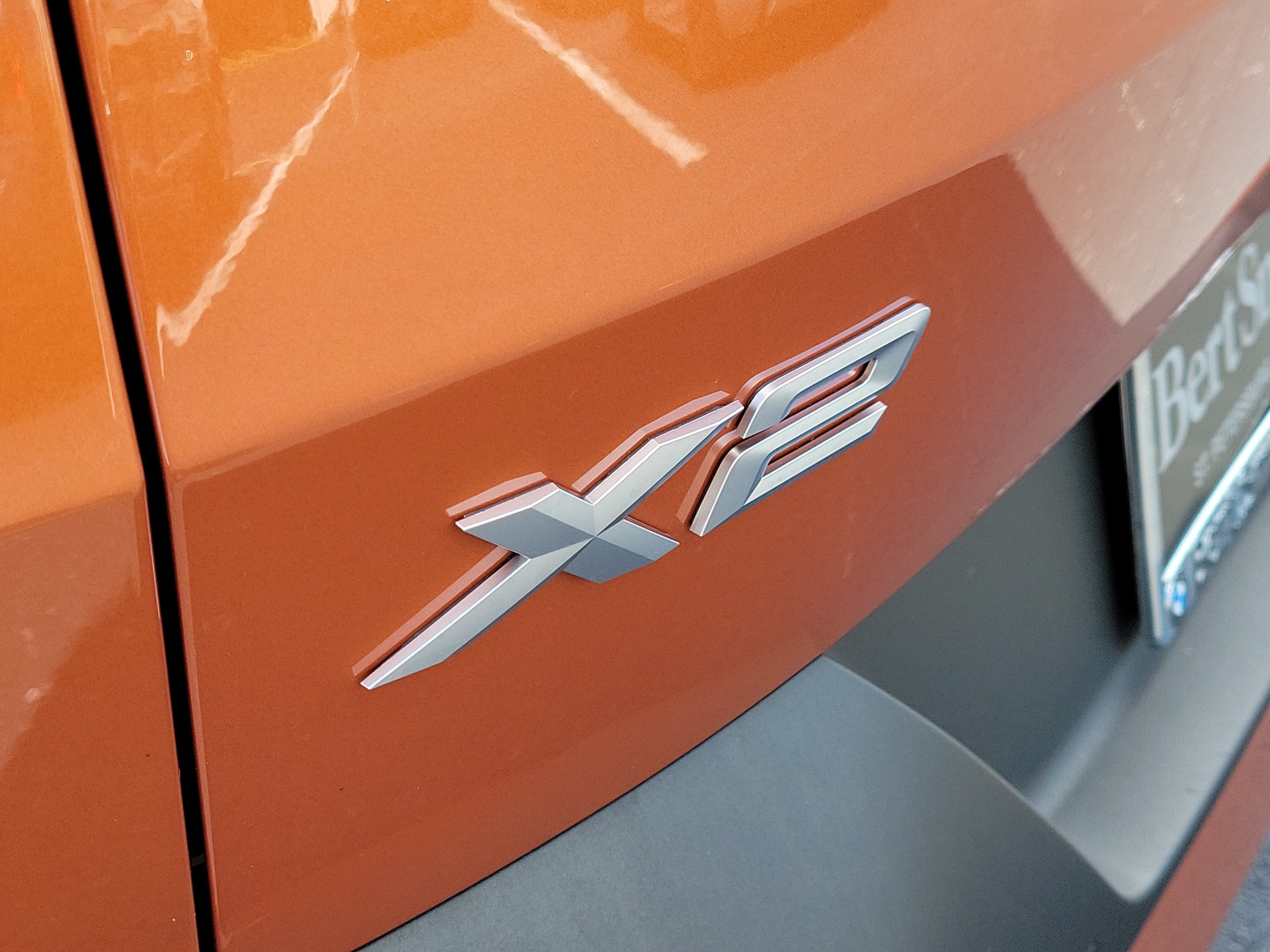 Used 2024 BMW X2 xDrive28i AWD/4WD image 5