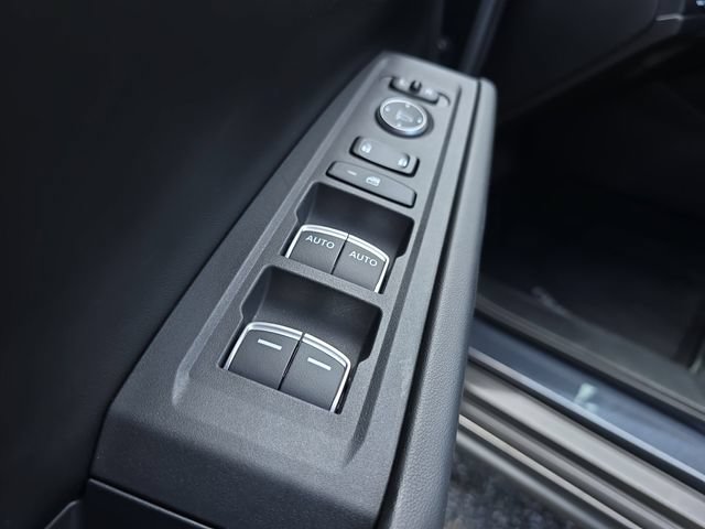 Used 2023 Honda Accord EX image 18