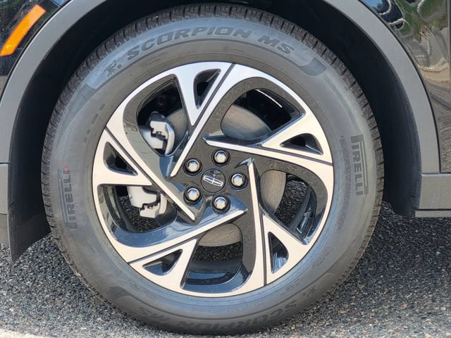 New 2026 Lincoln Nautilus Premier w/ Jet Appearance Package AWD/4WD image 18