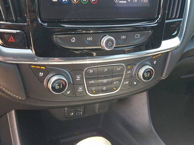 Used 2023 Chevrolet Traverse Premier w/ Redline Edition image 13