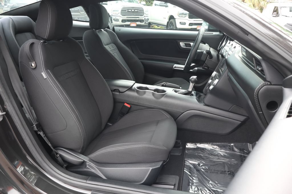 Used 2023 Ford Mustang Coupe RWD image 36